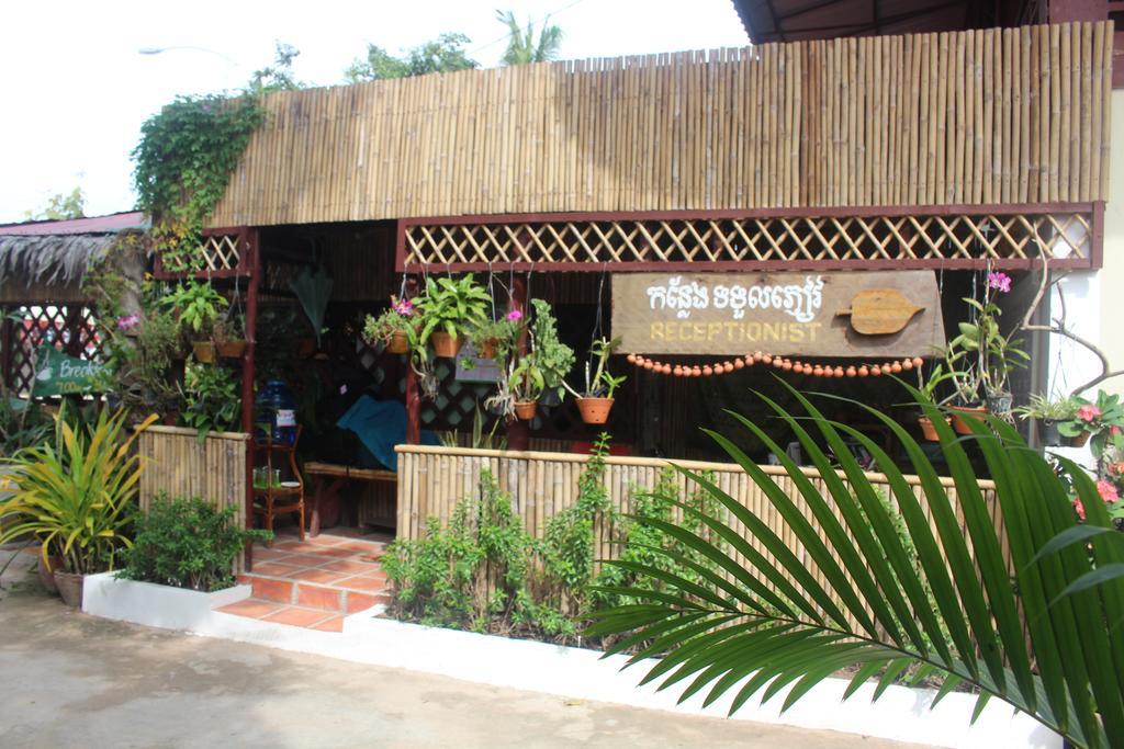 Garden Guesthouse Kampong Chhnang Exterior photo