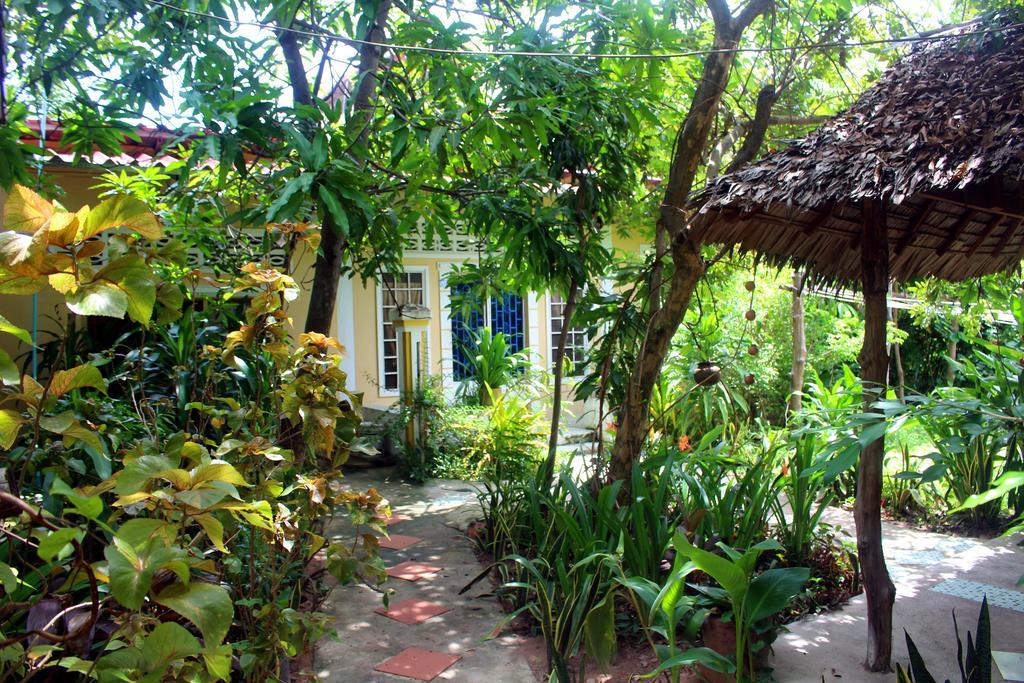 Garden Guesthouse Kampong Chhnang Exterior photo