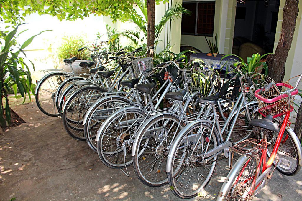 Garden Guesthouse Kampong Chhnang Exterior photo