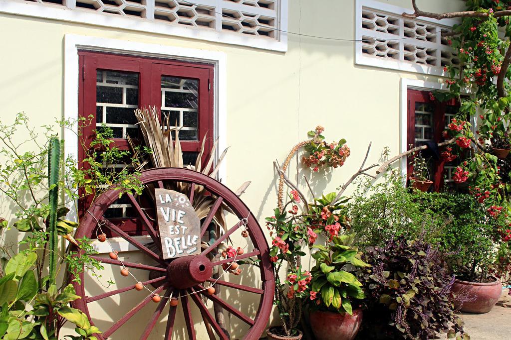 Garden Guesthouse Kampong Chhnang Exterior photo